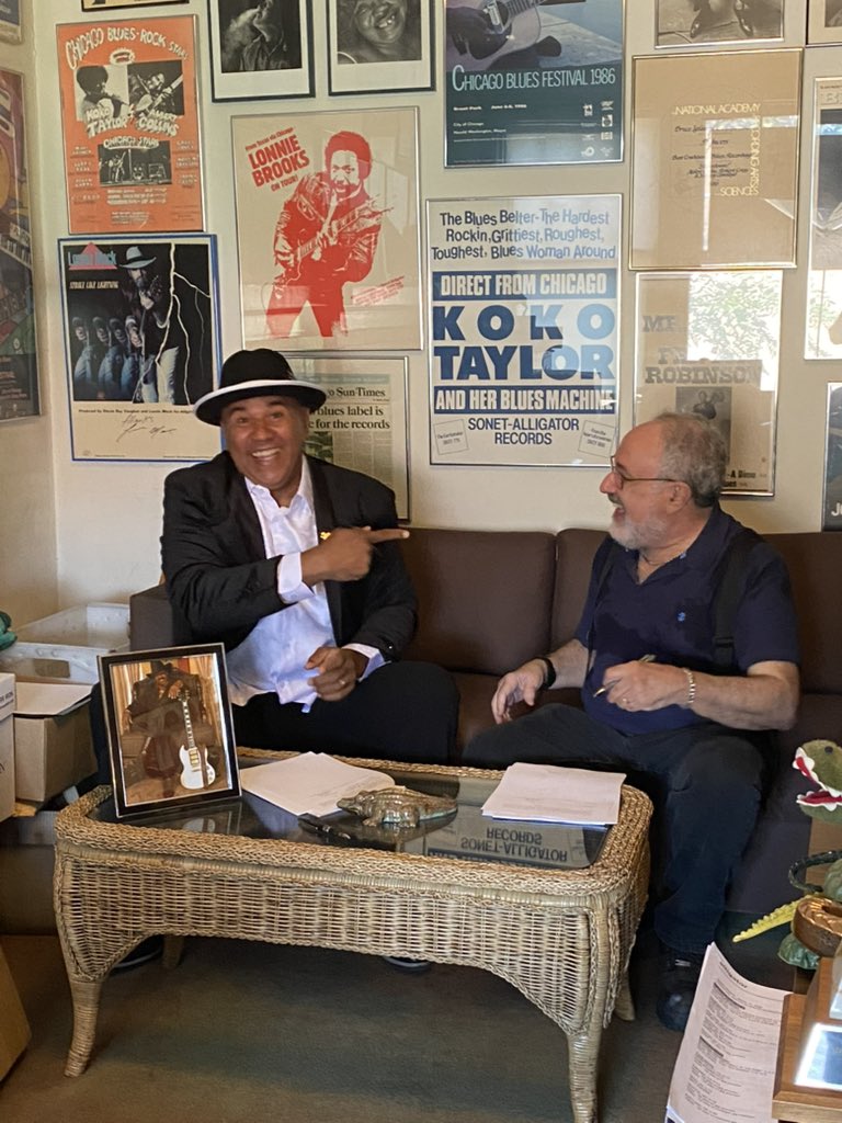 ronniebbrooks's tweet photo. Happy Birthday to Alligator Records founder.......Mr. Bruce Iglauer!

RBB

#HappyBirthday #BruceIglauer #AlligatorRecords #RBB https://t.co/uTde99hupk