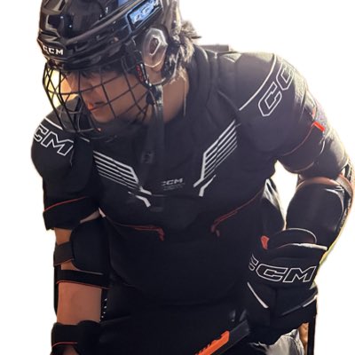 TimothyDiamse's tweet photo. doing my best hollander cosplay (joined an adult beer league) #NewProfilePic https://t.co/w1ZA0s58E5