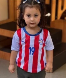 delpynews's tweet photo. ▶️QUE APAREZCA PRONTO Y SE HAGA JUSTICIA | ​​​​​🙏

⚠️La abuela paterna de Magnolia fue detenida en el Aeropuerto Silvio Pettirossi.

🔴La señora habría intentado huir del país con destino a Chile cuando fue retenida por la Policía.

Vía: Trece https://t.co/YqH3HZhOhC