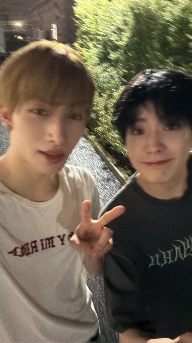 umanimogo's tweet photo. 이런 ✘발 https://t.co/ncZcLxLf8n