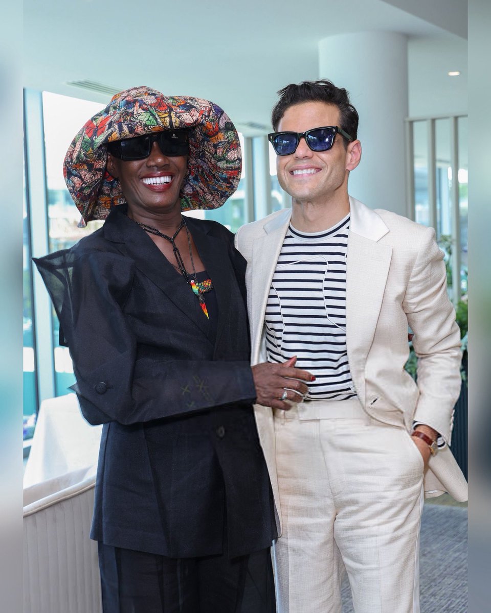 AAOsAwesomeFans's tweet photo. Rami Malek & Grace Jones, two legendary icons with beautiful smiles! 😍🥰🔥 #RamiMalek #GraceJones https://t.co/txIW4EwBGo