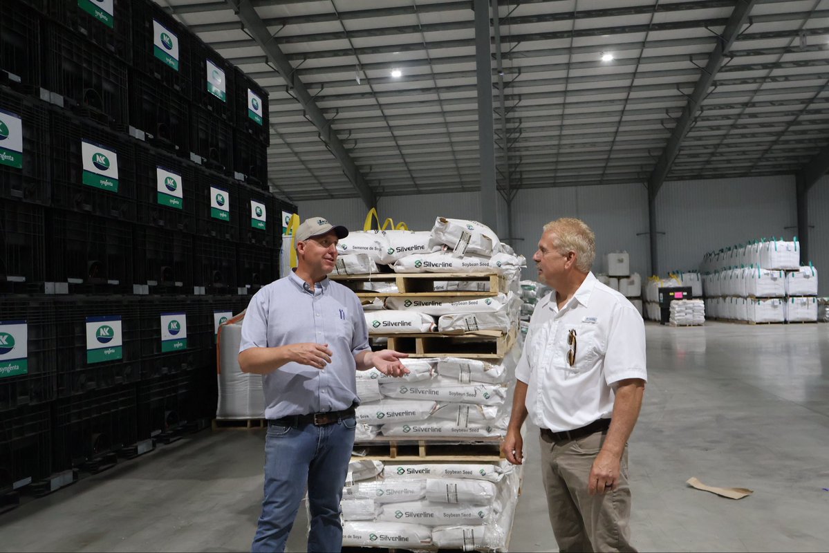 PinsonneaultLKM's tweet photo. Our government is proud to support Jackson Seed Service with a $500,000 investment through the Southwestern Ontario Development Fund (SWODF) to help create 6 new jobs right here in #LambtonKentMiddlesex. 

Investments like this strengthen our local manufacturing and agriculture sectors, create a stronger local economy, and create new opportunities for workers.

Congratulations to Jackson Seed Service on expanding the company’s seed processing operations and boosting production capacity – it’s so wonderful seeing a second-generation family business thriving in our community. 

🔗: https://t.co/rooUqZoRms