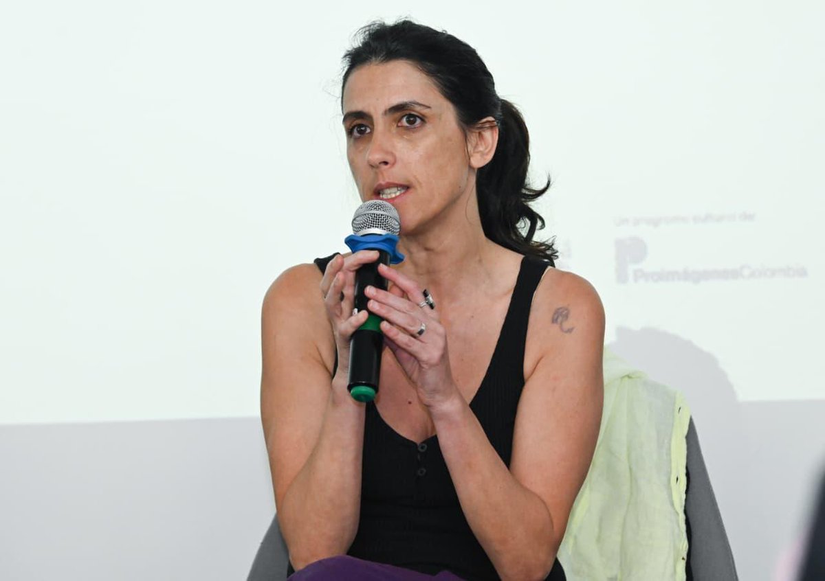 BAM_Bogota's tweet photo. Por otro lado, Cintia menciona el objetivo desde Quincena de Cineastas: «Hay que celebrar a los cineastas y al cine como una práctica artística, por lo tanto todo puede entrar. No es una cuestión de temas, aunque sí tenemos el reto de presentar un programa con diversidad de lenguajes y visiones de todo el mundo, pero lo esencial son los valores cinematográficos en las peliculas», resalta.