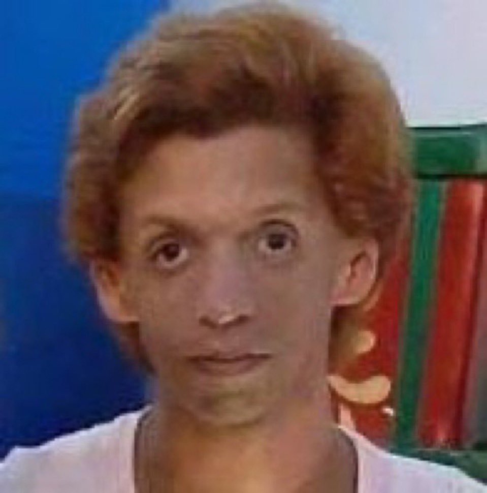 bootucca's tweet photo. "amo" se isso não te revolta.... https://t.co/FAPSH5IhmX