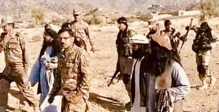 Medinian5's tweet photo. اصل میں فتنتہ شیطان اور فتنتہ الہندوستان ایک ہی ہیں https://t.co/C4qdY6BN7r