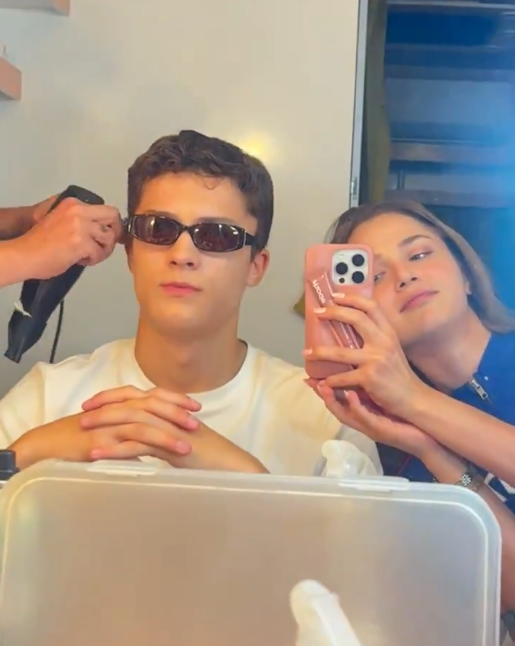 afremoyerimm's tweet photo. the coolest duo of the season #arley https://t.co/XLY31ik1RT