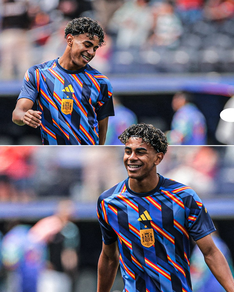 ESPNFC's tweet photo. Lamine Yamal all smiles before the quarterfinals 😃 https://t.co/lYcBFqqcnb