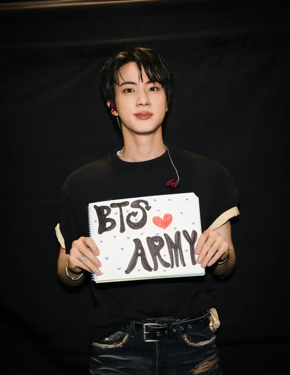 taelepatharmy's tweet photo. ÖMRÜMMMMMMMMMMMM❤️❤️❤️❤️❤️❤️❤️ https://t.co/EEATsGEJGZ
