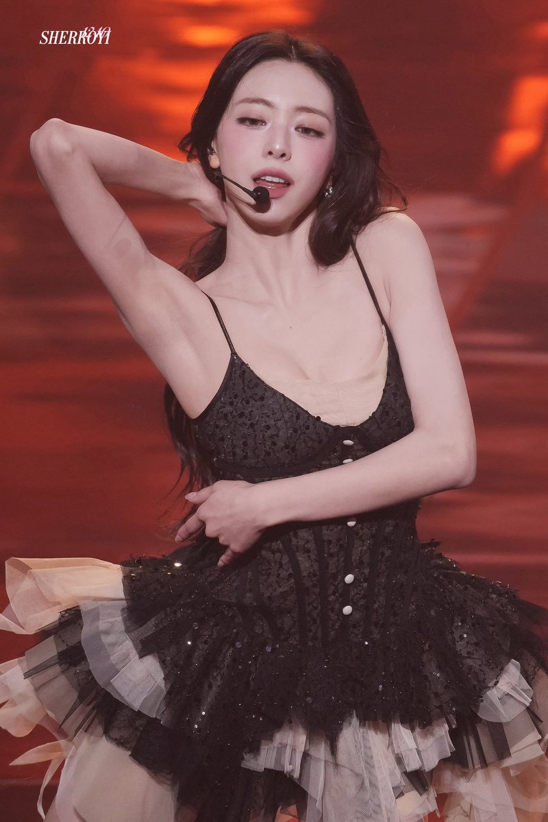 forsyn_03's tweet photo. ￥un4 armpit making me horny🤤 https://t.co/PWiPE5iPco