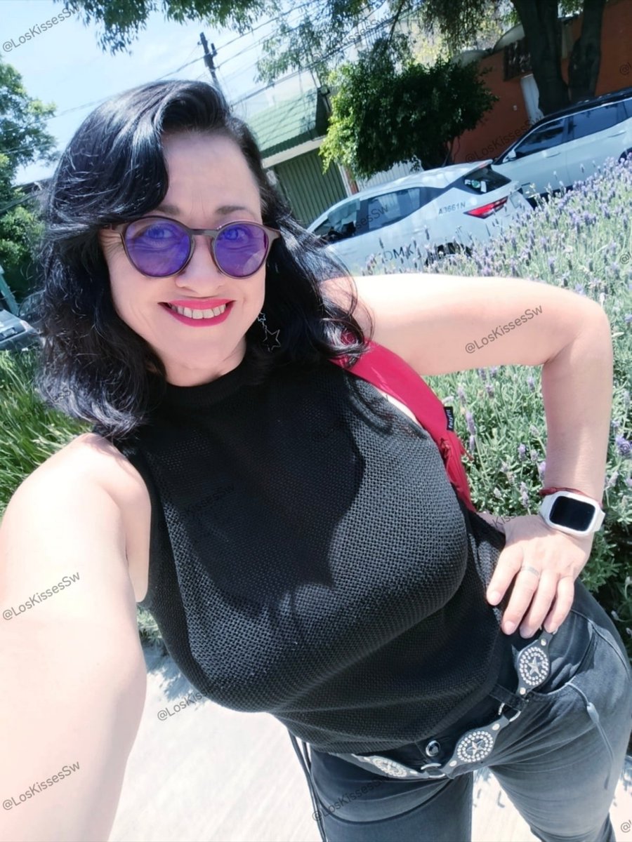 LosKissesSW's tweet photo. Quién me viera? 😜😜😜

Hasta parece que no hago nada 😈😈😈😈

Cuál es el plan para este fin de semana? https://t.co/l2MR9ZNDuI