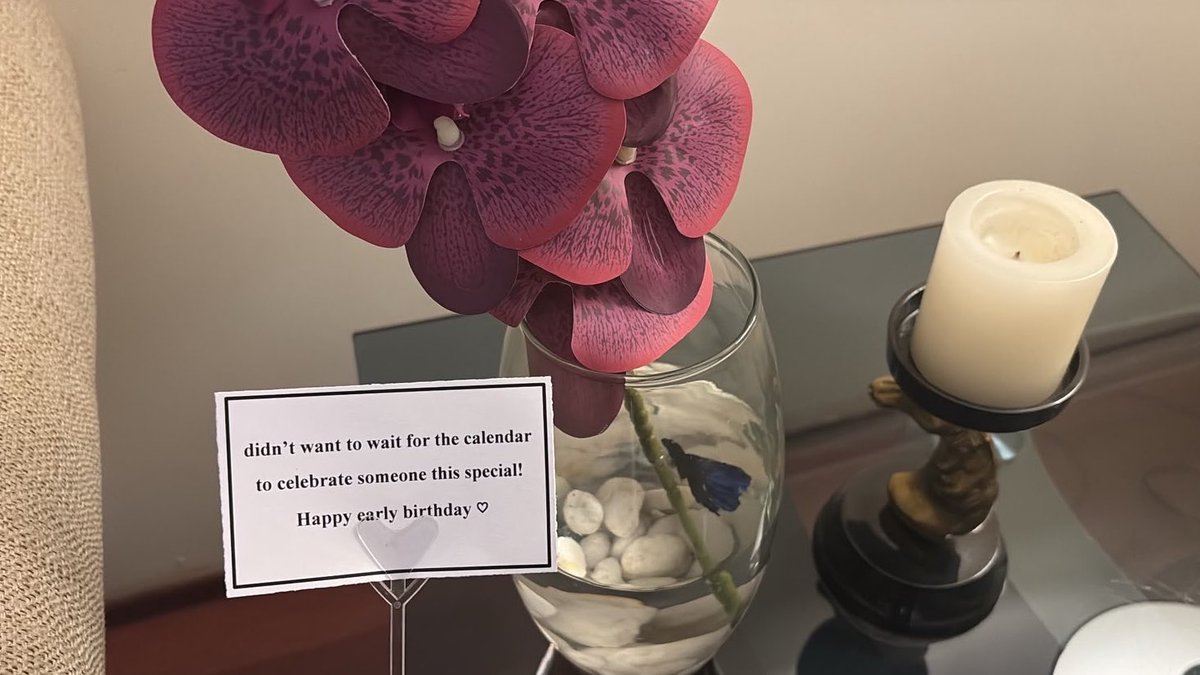 iivoll2's tweet photo. My heart is full💜 https://t.co/oTKFkklRFg