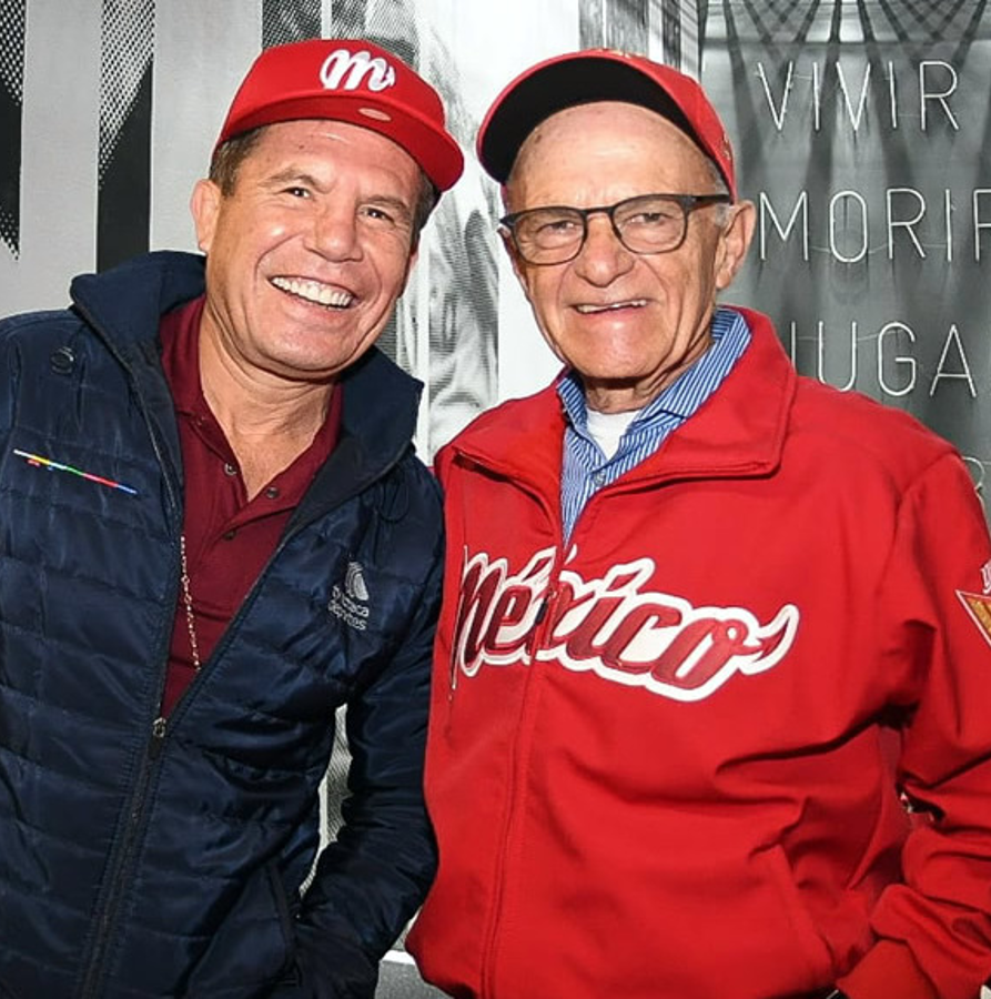 FAHHdeporte's tweet photo. Muchas felicidades por su cumpleaños al gran campeón mexicano Julio César Chávez @Jcchavez115. Un fuerte abrazo de quienes laboramos en esta @FAHHdeporte https://t.co/09OrKTP3oD