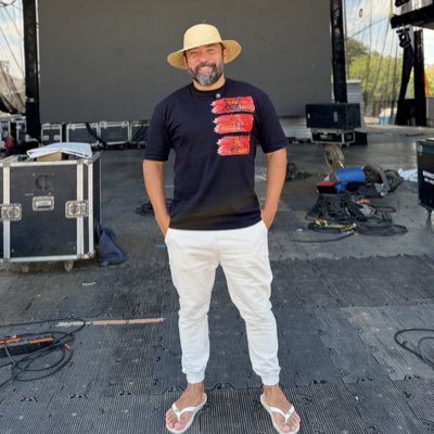 Samueljaacinto's tweet photo. #NovaFotoDePerfil https://t.co/FqTqjmXASn