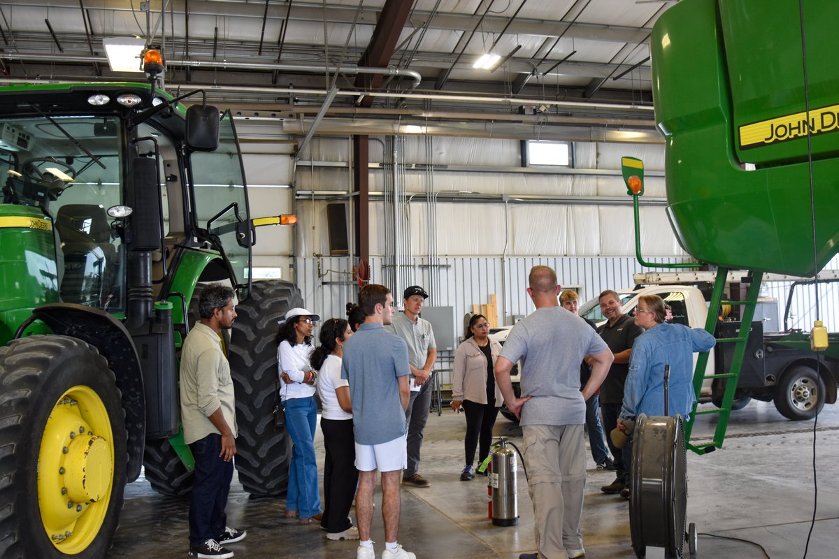 NebENREEC's tweet photo. Pastures, bins, cattle, &amp; farm equipment were included in the Ag Health &amp; Safety Course for Medical &amp; Safety Professionals visit to ENREEC. @unmccscash coordinates the course providing in-depth info on key health &amp; safety issues specific to rural &amp; ag workers. https://t.co/8sdRHQcsvO