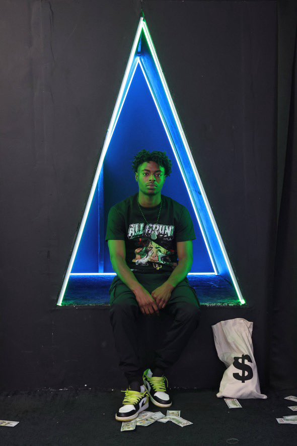 2wavy__jay's tweet photo. @Ada3130 @2wavy__Jay https://t.co/dQuapbqb14