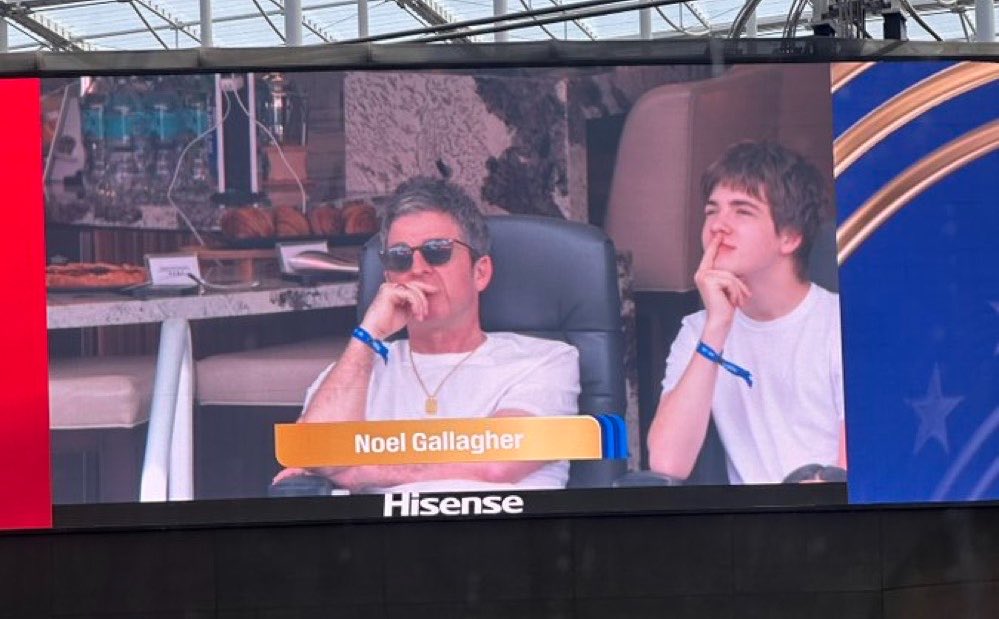 simplemellie's tweet photo. Noel at the Belgium vs Spain match https://t.co/JVfSiSpHCe