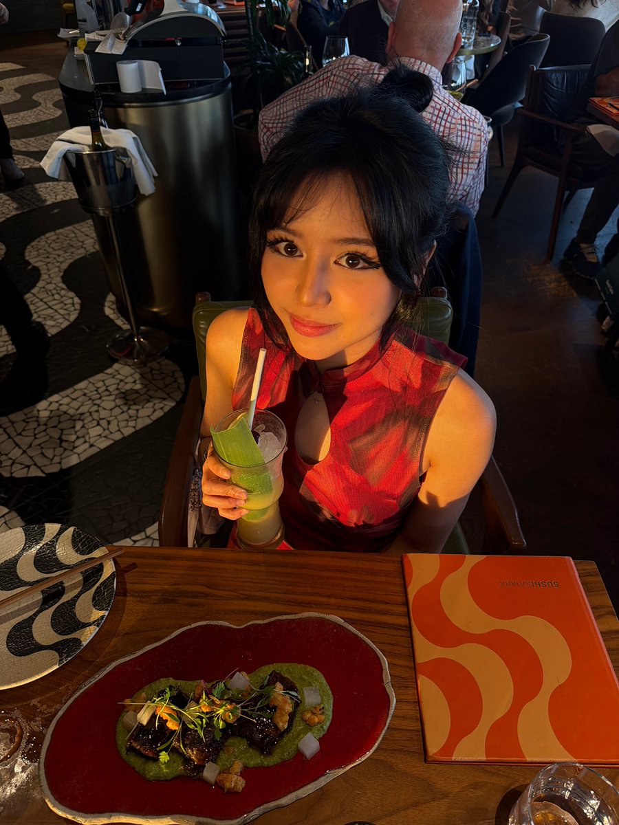 ashIyne's tweet photo. sushi ^_^ https://t.co/CrJw7Qv1OA