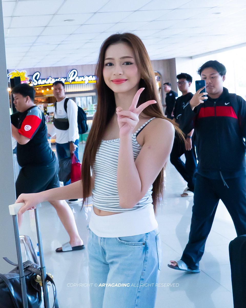 charzzafc's tweet photo. @I_KathrinaJKT48 https://t.co/M8yTLbqCye
