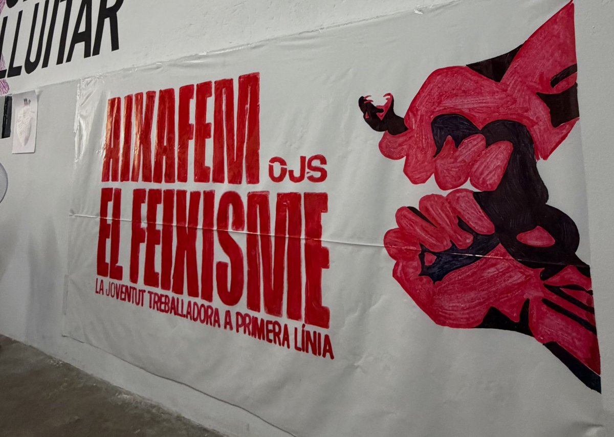 OJS_Maresme's tweet photo. 📸 | Recull de fotos de la presentació del @documental_csm de @diariosocialista al Casal de la Joventut Treballadora @pepamaca_cjt de Mataró. 

🚩Analitzem l'auge de la reacció per poder fer-hi front. Davant el feixisme: la joventut treballadora a primera línia! https://t.co/ADke82DggO