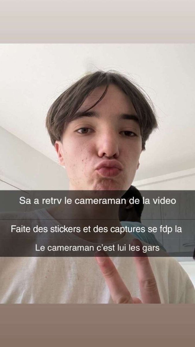 gwadeuux's tweet photo. 09 qui frappe un 013 avec un couteau à Laval exclu https://t.co/PyTvytDqUe