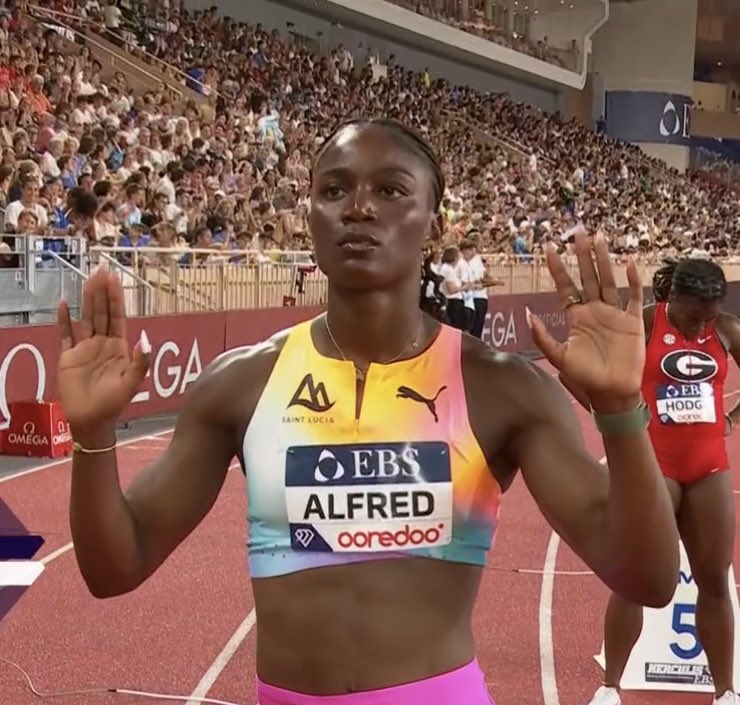 _OwenM_'s tweet photo. NATIONAL RECORD!!!!!!!

Julien Alfred 🇱🇨 clocked a stunning 21.51 seconds (+0.9) to win the highly anticipated women’s 200m in Monaco. 

It’s also a meeting record. 

#MonacoDL https://t.co/mB0x9vLS41