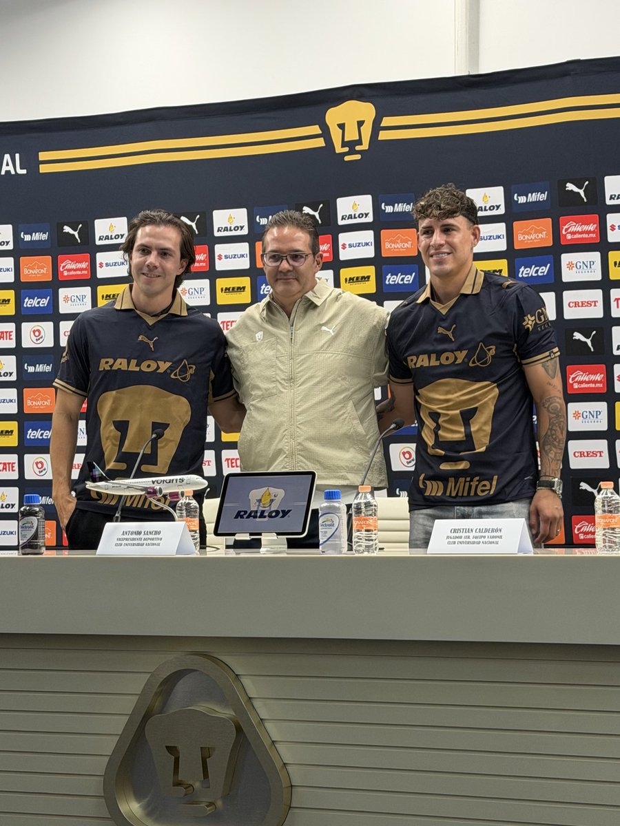 AdriMaldonadoL's tweet photo. Pumas 👣🚨

Sebastián Córdova y Cristian Calderón son presentados como refuerzos para el torneo Apertura 2026. 

Ocuparán el número 17 y 12. 

@ESPNmx https://t.co/yQmC2LMs3k
