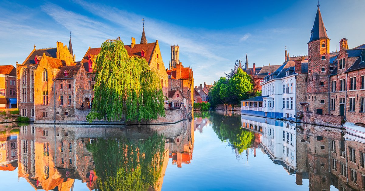 theiaincameron's tweet photo. One thing that Belgium absolutely smashes every other country in the World Cup at is ‘prettiest city’ award. Bruges is in a class of its own in my view.

1/2 https://t.co/gcqnrFeJBl