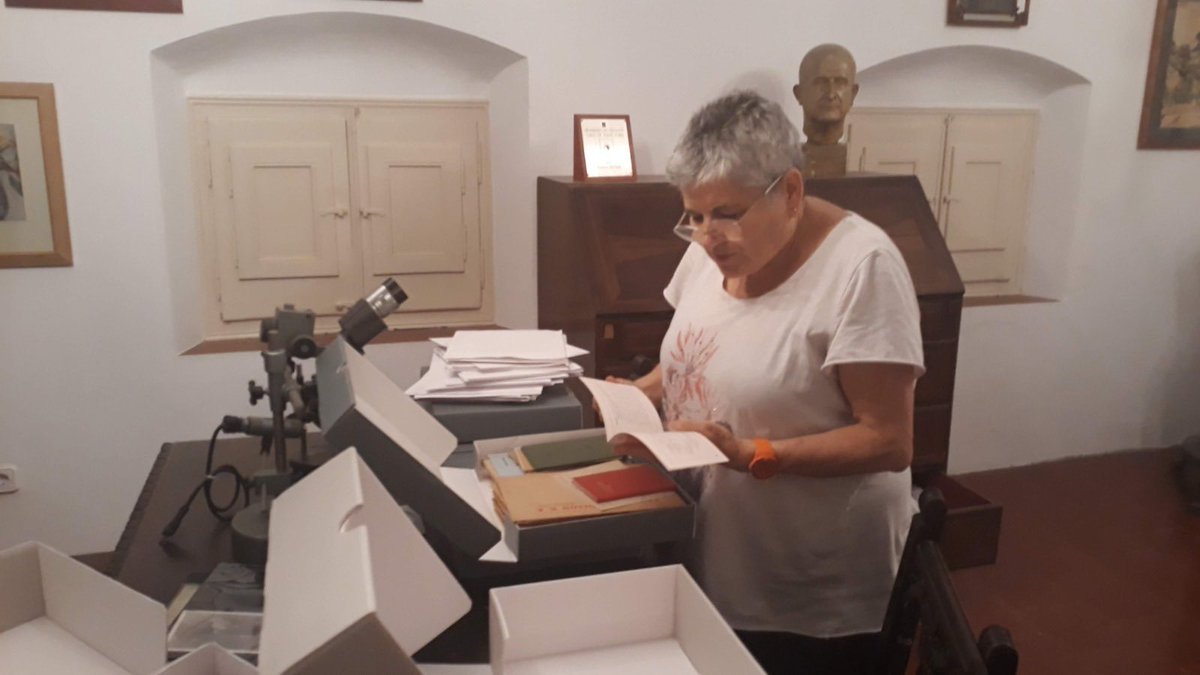 MarimurtraJardi's tweet photo. Ahir ens va deixar Maria Elvira i Silleras, arxivera, documentalista, docent, honesta, treballadora i una persona excepcional; que va deixar una empremta profunda en qui la va conèixer.🖤

El seu llegat continuarà viu a Marimurtra i a l’arxiu històric de la Fundació Carl Faust. https://t.co/7miAOjXks6