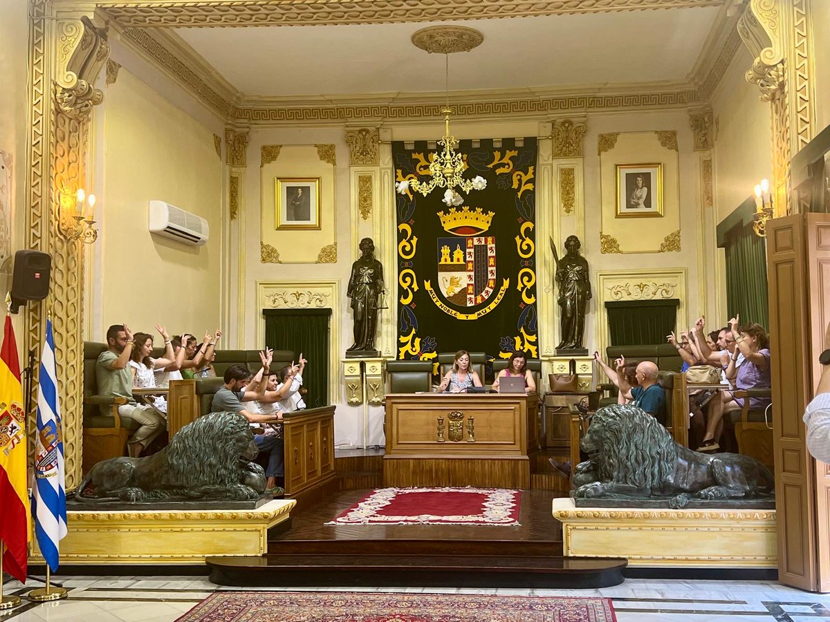 JumillaVox's tweet photo. 💪🇪🇸 Seguimos #QueNadaNosPare 

📸 👉 Pleno 🏛️ extraordinario.

👉 🗓️ 10 de julio 💪 https://t.co/NsadIo0GEc