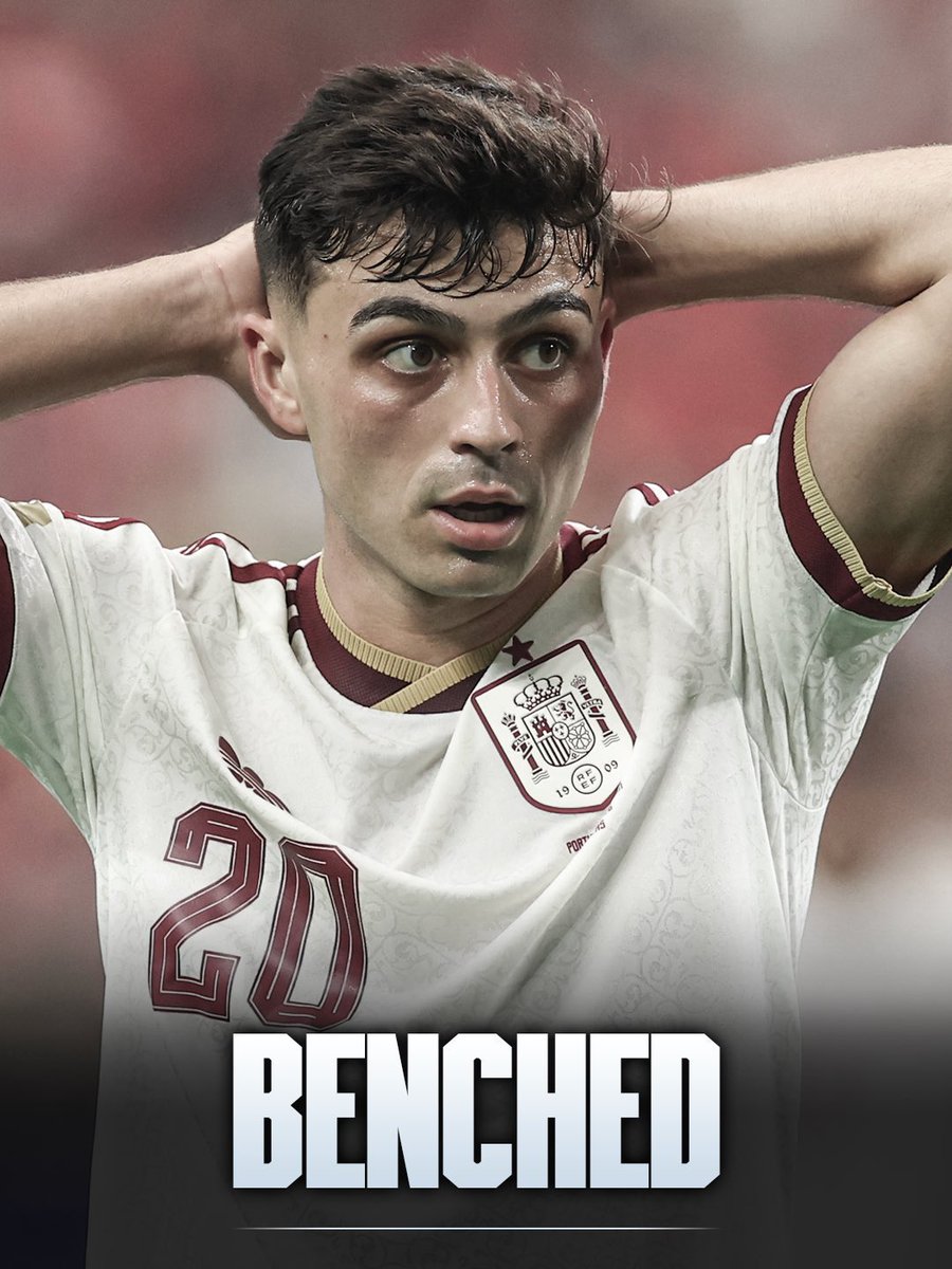 imaestr010's tweet photo. Barcelona fans watching the World Cup: “Our players will dominate.”

Reality: Real Madrid stars are carrying nations, winning Man of the Match awards, while Barça fans are busy celebrating possession stats and moral victories. 😂🏆 https://t.co/gstjfMYSop