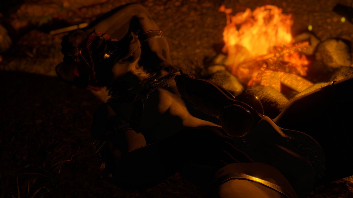 HyenaTobi's tweet photo. wish someone would help Keep me warm https://t.co/BTat2d4NgX