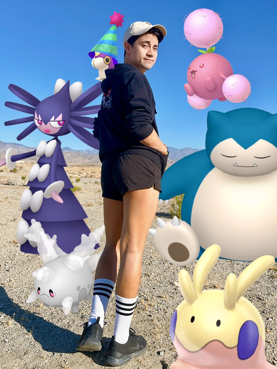 OllieDreamer's tweet photo. happy 10 years of Pokémon GO 🥳 https://t.co/ymBPC0jaNg