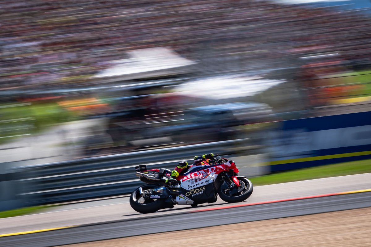 lcr_team's tweet photo. P17 Diogo Moreira – Practice #GermanGP
🎤"It’s great to ride on a MotoGP track. It’s a short circuit, so finding the perfect line isn’t easy. We’re also working on improving the bike because we’ve been struggling to put together a strong lap in time attack." https://t.co/MGNDcNThxj