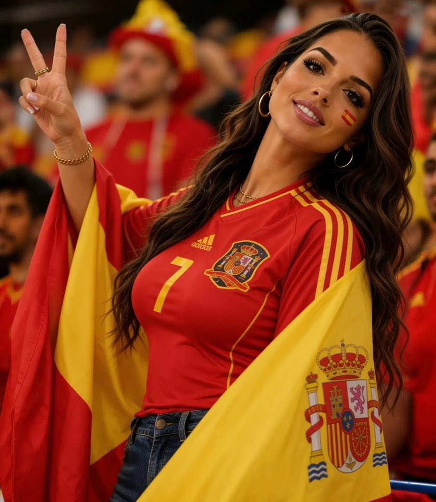 EezyDv's tweet photo. 1 goal  from Spain 🇪🇸 https://t.co/NI9eKthNwl