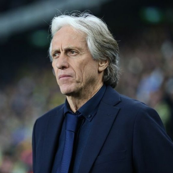goalsside's tweet photo. 🚨🚨| OFFICIAL: Portugal appoint Jorge Jesus as their new 𝐇𝐄𝐀𝐃 𝐂𝐎𝐀𝐂𝐇. 🤝✔️

New Era. ✨🇵🇹 https://t.co/IcQlVQJiQD