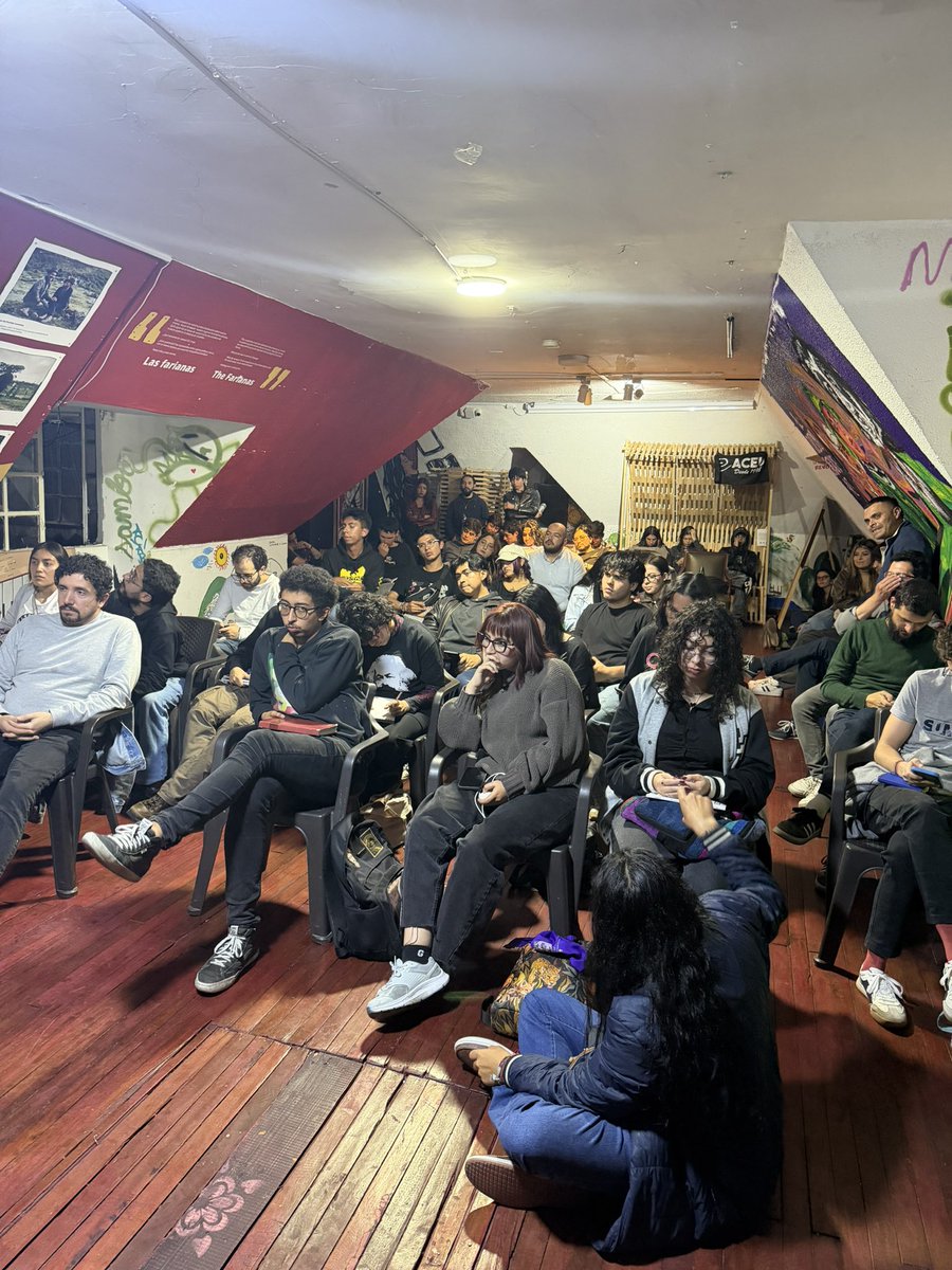 RevTaller's tweet photo. 1/5. Ayer presentamos el número 58 de la Revista Taller en un panel que reunió distintas voces para reflexionar sobre los desafíos que enfrenta la educación superior pública en el nuevo contexto político. https://t.co/3sSOEWwiCO