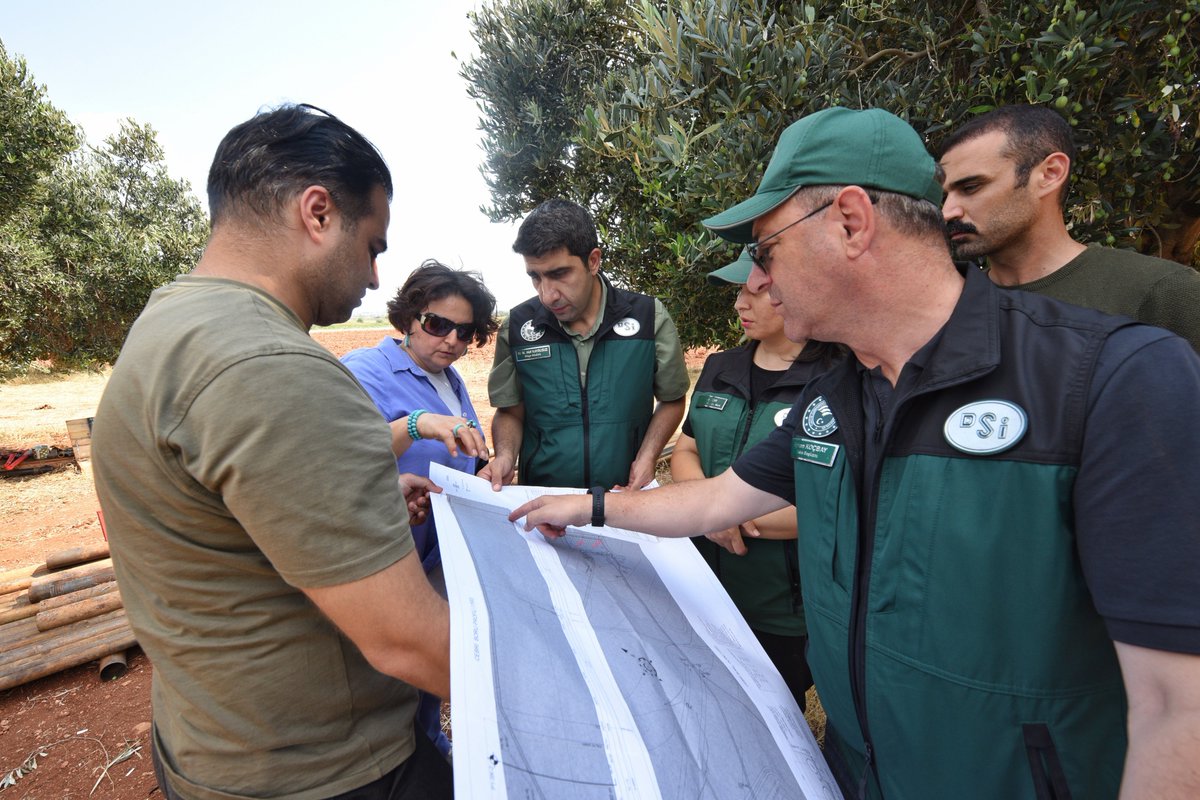 dsi_6_blgmd's tweet photo. 📍Adana

Jeoteknik Hizmetler Dairesi Başkanı Sayın Dr. Ayhan Koçbay, Bölge Müdürümüz Sayın Dr. Mehmet Akif Kaygusuz ve beraberlerindeki teknik heyet ile;

✅Aşağı Seyhan Ovası Rehabilitasyonu Sulaması Proje Yapımı

işinde incelemelerde bulundu. https://t.co/uDeH8Unc1g