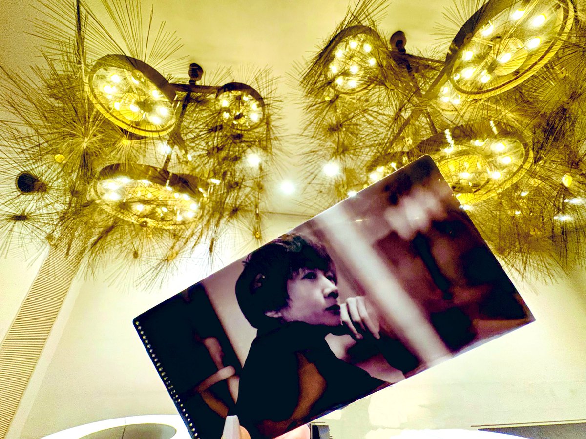samesky_moon's tweet photo. 「花語り源氏物語～いにしえの恋、
散リ咲ク花 ～」
初日おめでとうございます🌸

絵巻のように華やかで雅な世界
花になぞらえた繊細な恋模様
有名な一節は余す所なく
始めから終わりまで
全てが見どころでした

やんごとなき桐壺帝の
威厳に満ちた姿と愛と後悔
とても素晴らしかったです✨

#内海光司 https://t.co/foidewXWov