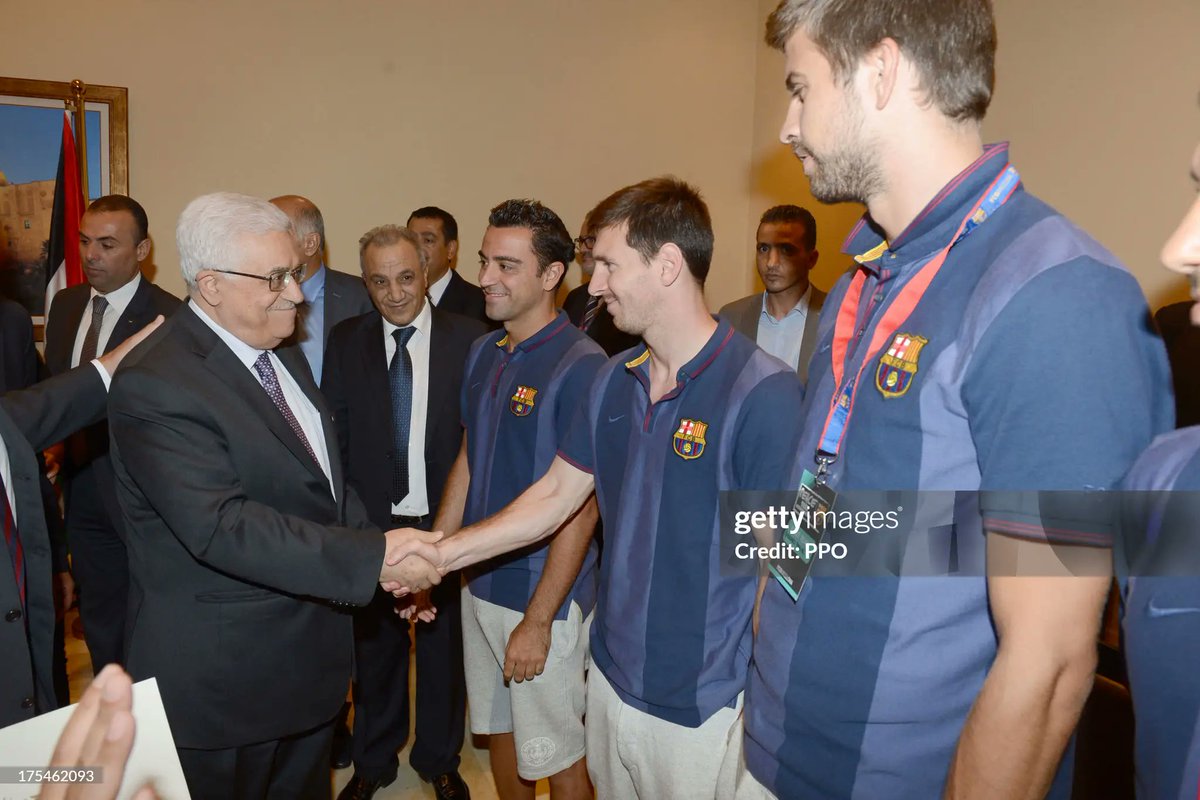 ColumboFootball's tweet photo. "Messi is a zionist"

Here is him shaking hands with Palestinian president Mahmoud Abbas

It was literally a peace tour they met with both governments 🤷‍♂️ https://t.co/Z3mCBbWeDR