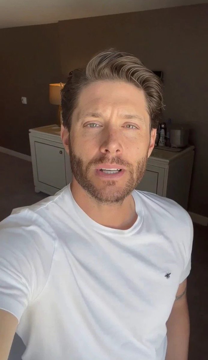 NoemWinchester's tweet photo. How can we talk about a glow up when there was never a glow down? https://t.co/Ghuu19PZyP