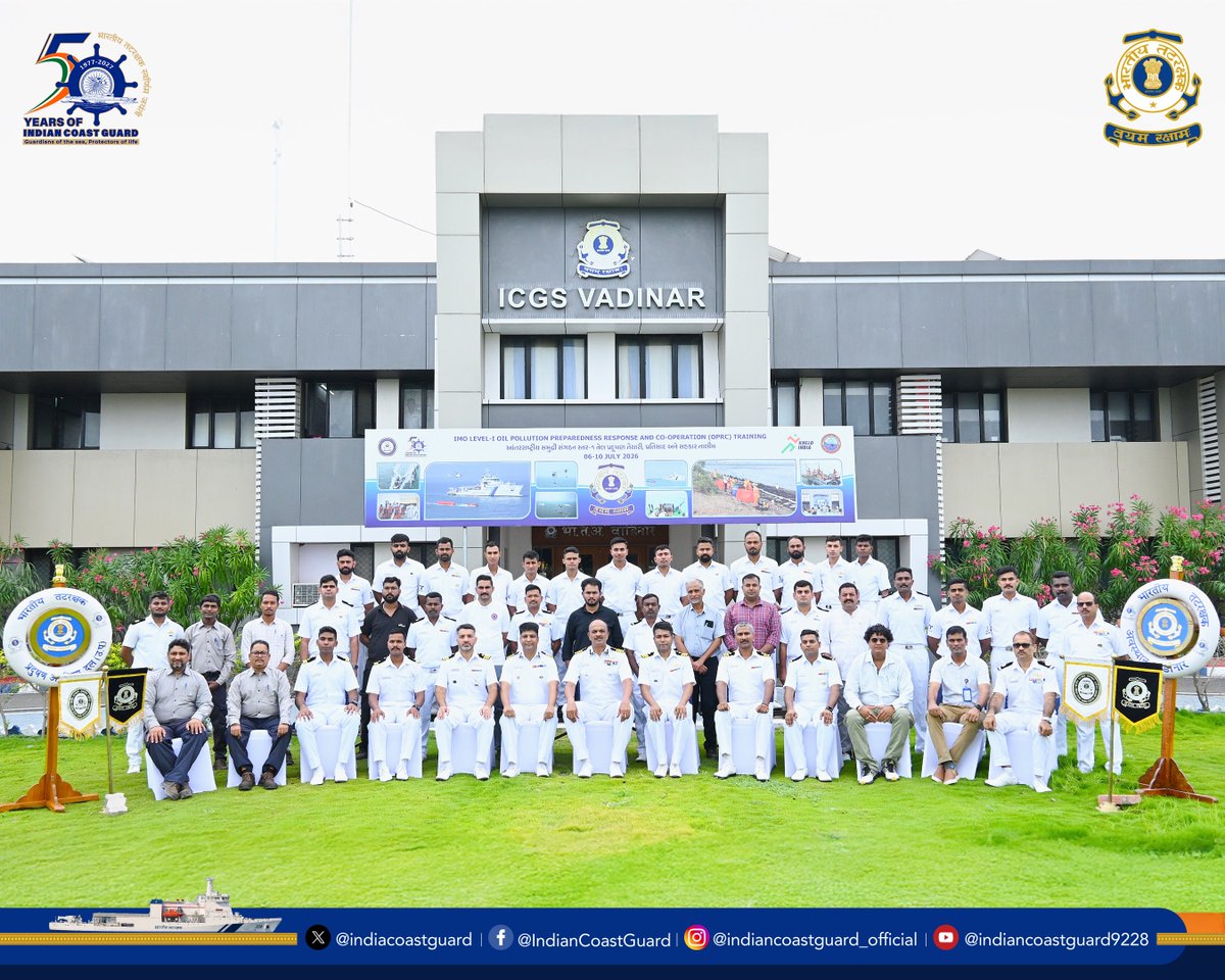 IndiaCoastGuard's tweet photo. CGPRT(NW) along with @IndiaCoastGuard Station #Vadinar conducted the maiden IMO OPRC Level-I course from 06-10 Jul 26. 

A total of 41 participants including #ICG Officers and OHA representatives from #Gujarat attended. 

The curriculum covered contingency planning, sensitive area mapping, field/industrial visits, table-top exercise on oil spill simulation for the Gujarat coast, and practical demonstration of PR equipment. 

The course provided hands-on training to On Scene Commanders and Supervisors for effective response during any eventuality. It also validated SOPs for prevention and control of pollution in the Gulf of Kutch and Gulf of Khambhat region.

#PollutionResponse #WeProtect #IndianCoastGuard