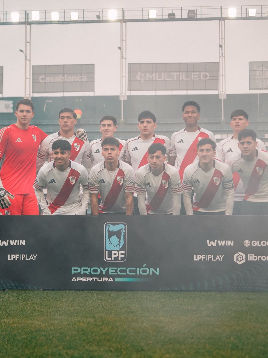 RiverPlate's tweet photo. ¡Partido en marcha! River ya juega frente a Racing la final del #TorneoProyección Apertura 2026 ⚽️
#VamosRiver ⚪️🔴⚪️ https://t.co/t9B6NutriD