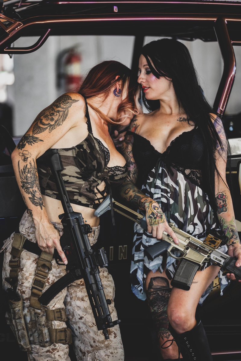 inkdzombae_az's tweet photo. Flirty Friday with @TattedJane &amp; @sasserfraz 🫶🏻 https://t.co/22CfT1QoDr