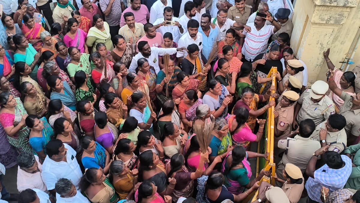trramesh's tweet photo. Besides the 3085 acres of 4 temples of Karur region -  there are 500 acres of Sri Balasubramania Temple, Vennaimalai, Karur under chronic encroachment. 

No action on these encroachments were taken by the AIADMK or DMK  or TVK Governments  as per Court orders dating 2019. 

This is what the Hon'ble Judges -  Justice Shri Velmurugan and Justice Shri Pugalendi said  while hearing a contempt petition about the inaction of the Government

  “The poor deity has no voting right. On the other hand, the mighty encroachers have valuable votes. In a democratic polity, electoral arithmetic sometimes appears to influence administrative resolve. But constitutional governance is not subordinate to electoral expediency,” the judges observed, adding that the deity, recognised as a juristic person in law, cannot be left remediless because it does not participate in elections. The deity may not vote, but the Constitution .

The judges also observed its not just poor people who are encroachers - 

they noted " that among the encroachers, 27 are government officers, 49 are industrialists and 38 are people wielding considerable influence. This very composition explains why the eviction proceedings were thwarted through massive protests by political leaders irrespective of party lines".