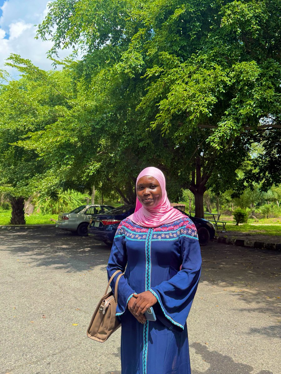 omo__Lolah tweet picture