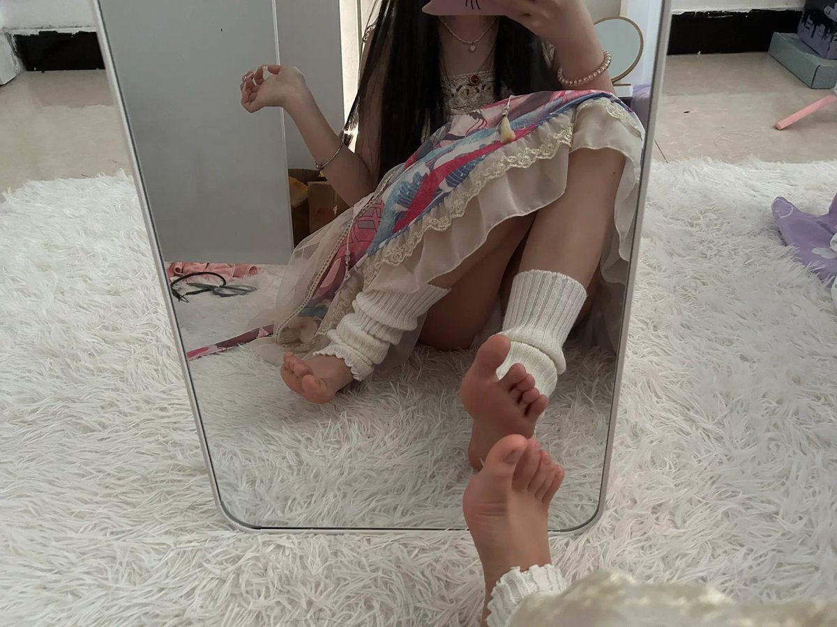 lori17mk4's tweet photo. 08女高睡不着怎么办啊？ #处女 #女高 https://t.co/ZF4HEKDWx5
