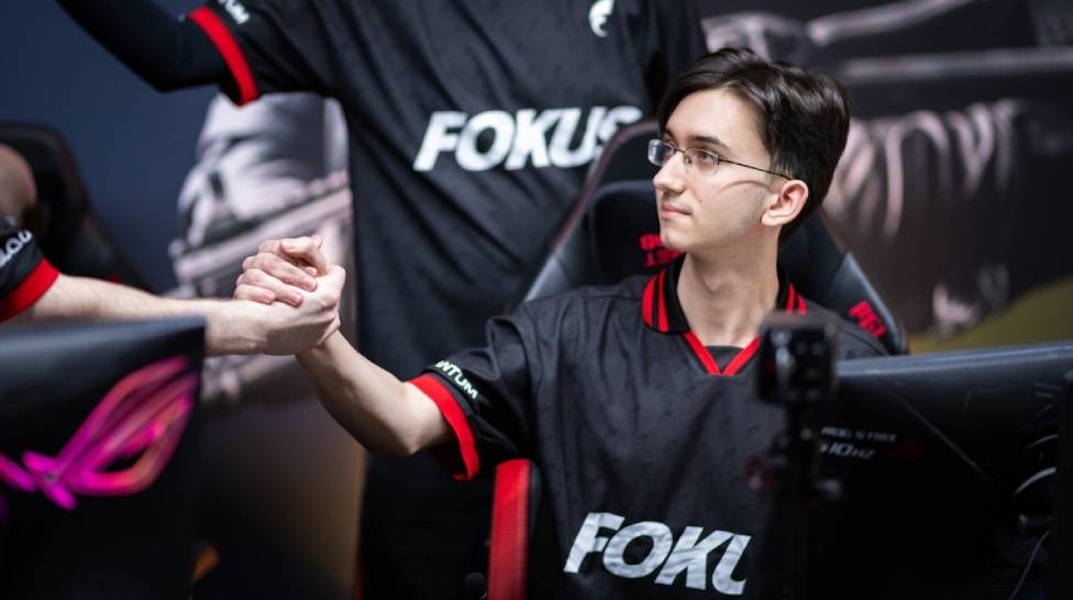 hellagood_of's tweet photo. Team Liquid sign Jorko to their CS2 lineup 🔥

The young Polish talent brings sharp aim, aggressive play, and fresh energy as Liquid look to strengthen their roster and bounce back in upcoming tournaments.
#CS2 #TeamLiquid #Jorko #Esports https://t.co/esQvrmc70B