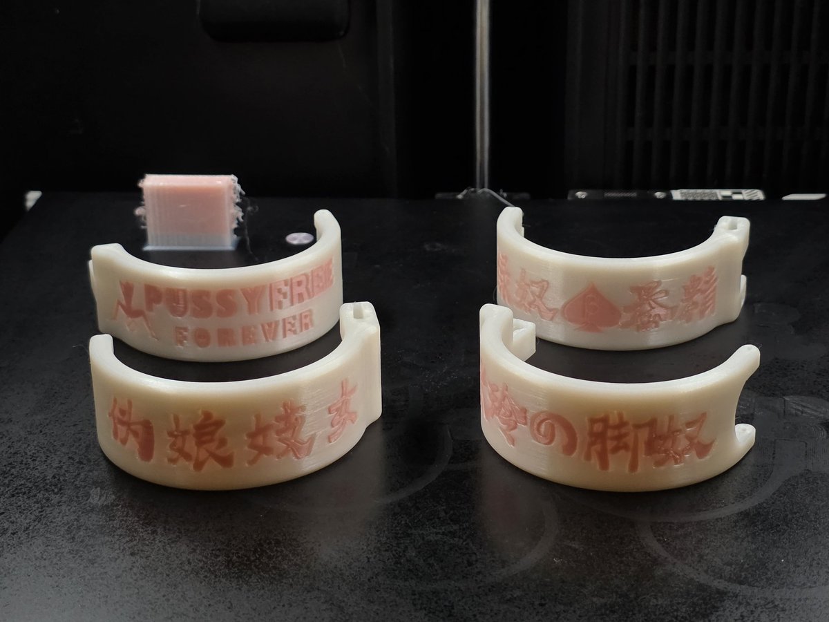 Vale3D_'s tweet photo. 绿奴我知道，但脚奴是啥？ https://t.co/dw4gSCm7bG