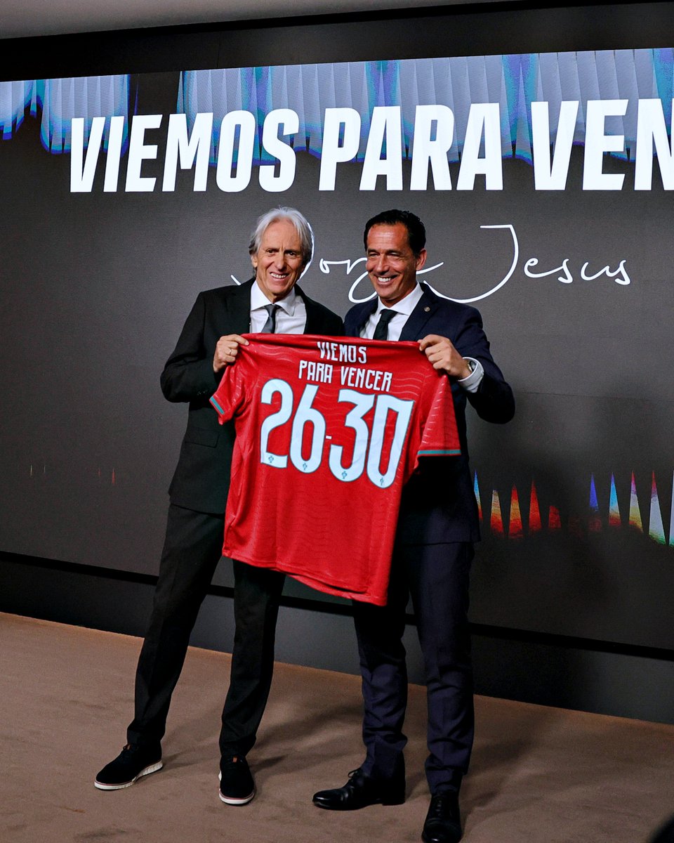 B24PT's tweet photo. Começa uma nova era. 🇵🇹 https://t.co/jx6qej2fwS