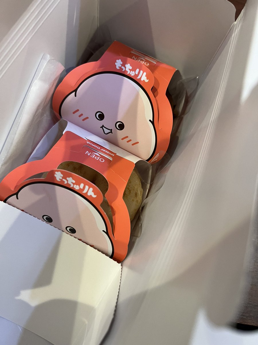 昨日神様から色々貢物を 頂戴いたしました✧*｡(ˊᗜˋ*)✧*｡ そして今